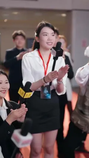 短剧《玫瑰于灰烬中重绽》（65集）全集免费看-推影坊