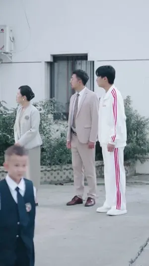 短剧《萌宝来袭，爹地让我当团宠》（80集）网剧无删减-推影坊