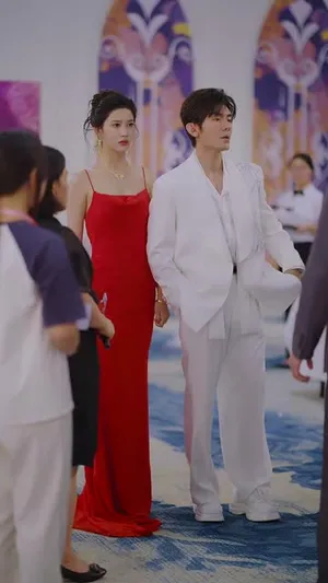 短剧《我的破烂老公有亿点马甲》（70集）1-100集完整版-推影坊