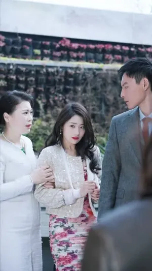 短剧《特工妈咪超强势》（99集）1-100集短剧大全-推影坊