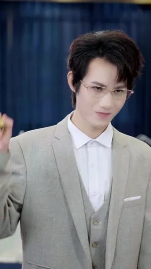 短剧《重回十年前，前妻选择初恋后完蛋了》（54集）全集完整版-推影坊